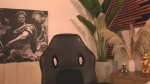 Snapshot of logan_varela chatting on February 15, 2025, 12:22 pm logan_varela online show from February 15, 2025, 12:22 pm