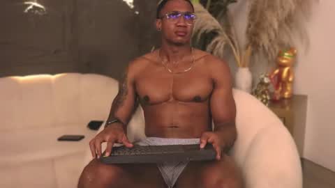 Snapshot of logan_varela chatting on February 20, 2025, 1:25 am logan_varela online show from February 20, 2025, 1:25 am