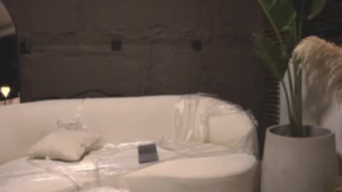 Snapshot of logan_varela chatting on February 21, 2025, 8:16 pm logan_varela online show from February 21, 2025, 8:16 pm