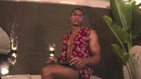 Snapshot of logan_varela chatting on February 21, 2025, 11:21 pm logan_varela online show from February 21, 2025, 11:21 pm