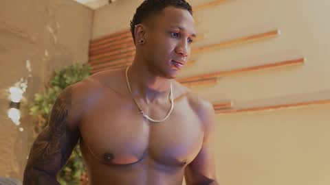 Snapshot of logan_varela chatting on November 5, 2025, 10:54 pm logan_varela online show from November 5, 2025, 10:54 pm