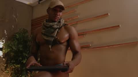 Snapshot of logan_varela chatting on November 7, 2025, 1:33 pm logan_varela online show from November 7, 2025, 1:33 pm