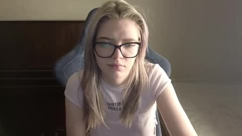 Logan and Katana online show from March 26, 2026, 2:11 pm