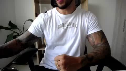 Logan Wolfp online show from July 13, 2026, 10:01 pm