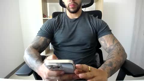 Logan Wolfp online show from July 21, 2026, 5:37 pm