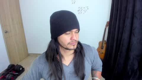 Snapshot of loganhot22 chatting on April 24, 2026, 9:12 am Logan online show from April 24, 2026, 9:12 am