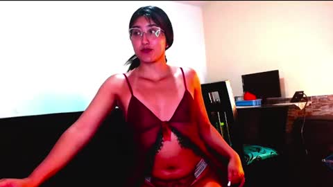 Lois online show from July 4, 2026, 1:01 am