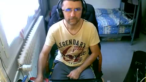 Snapshot of lokoum39 chatting on December 25, 2024, 12:05 pm lokoum39 online show from December 25, 2024, 12:05 pm