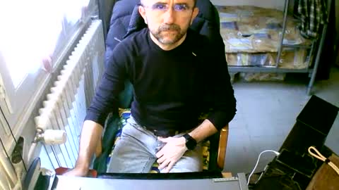 Snapshot of lokoum39 chatting on January 30, 2025, 10:19 am lokoum39 online show from January 30, 2025, 10:19 am