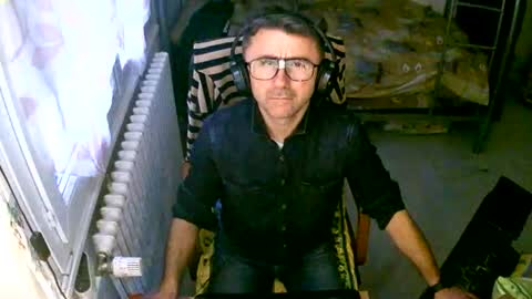 lokoum39 online show from November 15, 2025, 12:34 pm