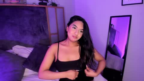 Snapshot of lola_12_ chatting on April 24, 2026, 1:57 pm Lola online show from April 24, 2026, 1:57 pm