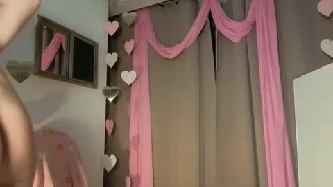 Snapshot of lola_belgium chatting on February 26, 2026, 8:35 am lola_belgium online show from February 26, 2026, 8:35 am