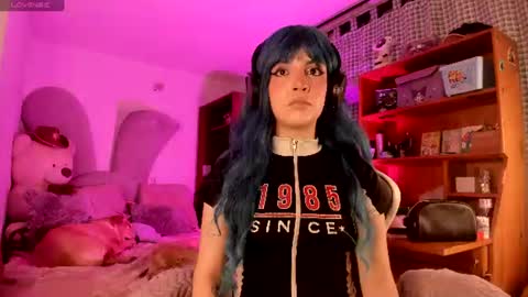 Lola Bunny online show from June 14, 2026, 4:03 am
