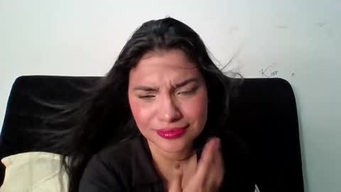 Snapshot of lolaa_staars chatting on September 15, 2025, 7:19 am lolaa_staars online show from September 15, 2025, 7:19 am