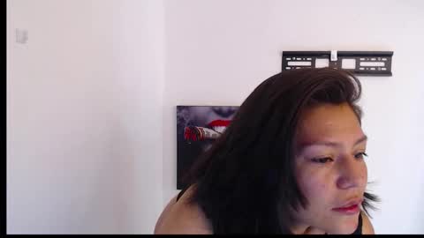 Snapshot of lolaandcamille chatting on September 27, 2025, 9:14 am lolaandcamille online show from September 27, 2025, 9:14 am