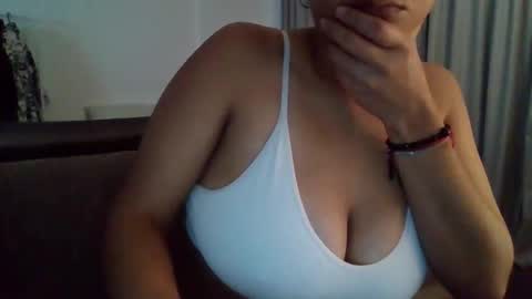 lolacloud online show from April 15, 2026, 11:49 pm