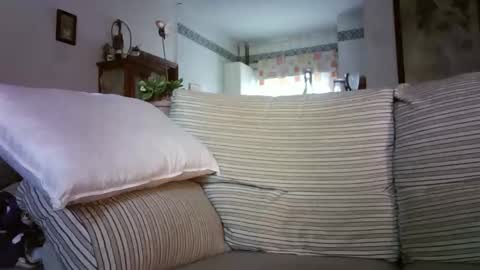 Snapshot of lolahueso chatting on February 8, 2026, 9:56 am LOLA HUESO y ERIC online show from February 8, 2026, 9:56 am