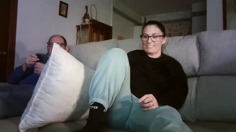 LOLA HUESO y ERIC online show from March 10, 2026, 4:01 pm