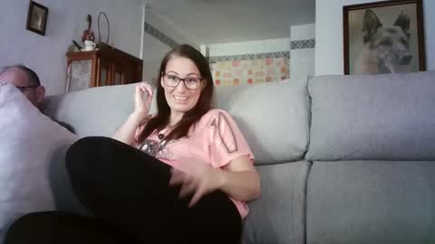 LOLA HUESO y ERIC online show from May 17, 2026, 2:35 pm