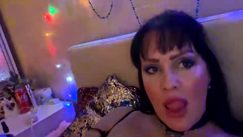 Snapshot of lolaley2 chatting on January 27, 2025, 4:43 pm Lolaley2 online show from January 27, 2025, 4:43 pm