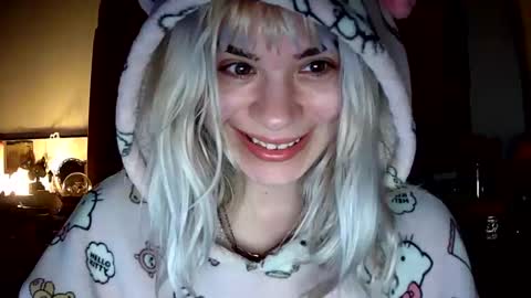 Lola Lixx online show from March 13, 2026, 2:56 pm