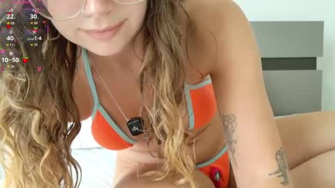 Snapshot of lolatheangel chatting on March 30, 2026, 2:45 am Lolatheangel online show from March 30, 2026, 2:45 am