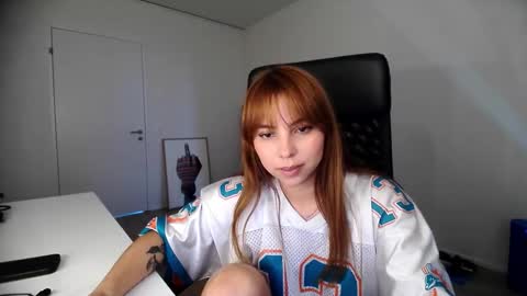 Lola doll online show from March 24, 2026, 1:05 pm