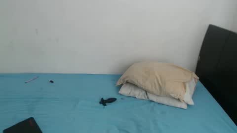 Sascha Bauer online show from February 8, 2026, 1:47 pm