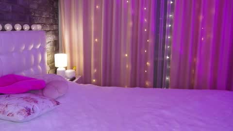 Victoria online show from February 20, 2025, 3:52 pm