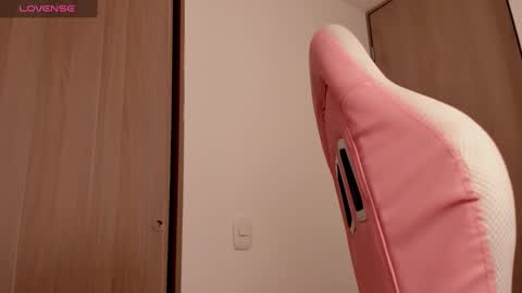 Snapshot of lolly_js_ chatting on February 24, 2025, 1:57 am Lolly  online show from February 24, 2025, 1:57 am