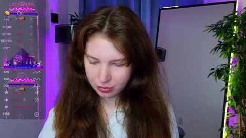 Snapshot of lolly_pump chatting on October 5, 2025, 2:26 pm Mona online show from October 5, 2025, 2:26 pm