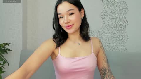 lolly_turner online show from April 6, 2026, 4:32 am