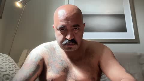 london_lad_101 online show from May 18, 2026, 9:59 am