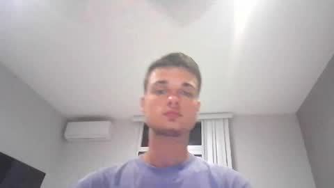 london_tomy online show from March 23, 2026, 1:53 am