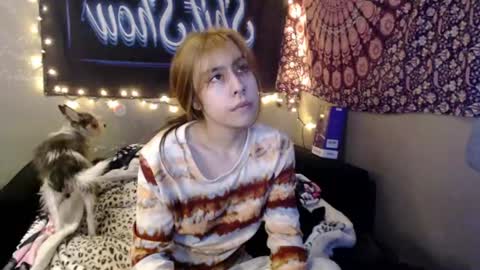 Snapshot of londonray chatting on June 19, 2026, 12:48 am londonray online show from June 19, 2026, 12:48 am