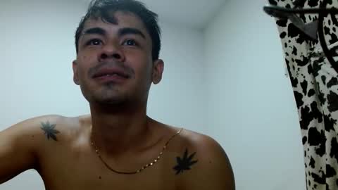 Snapshot of lonelydick2002 chatting on October 26, 2025, 2:39 am lonelydick2002 online show from October 26, 2025, 2:39 am