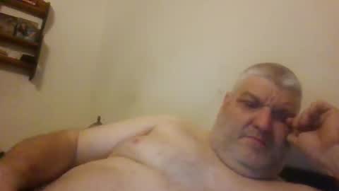 lonelytech72 online show from December 28, 2024, 3:37 pm