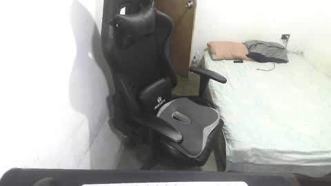 Marvin Santiago online show from April 12, 2026, 9:14 am