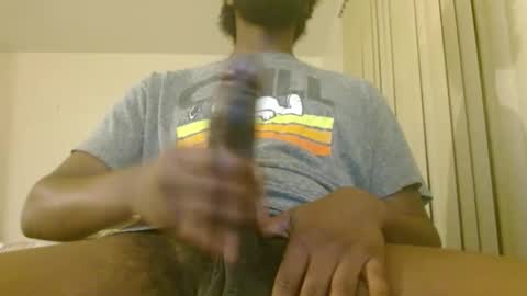 Snapshot of longblackcock28 chatting on December 9, 2024, 9:49 am longblackcock28 online show from December 9, 2024, 9:49 am