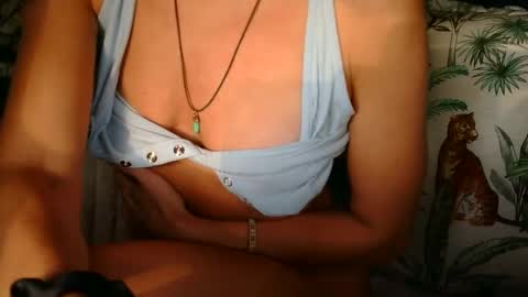 Snapshot of longlegstammy chatting on September 22, 2025, 12:51 pm Cutenurse91 online show from September 22, 2025, 12:51 pm