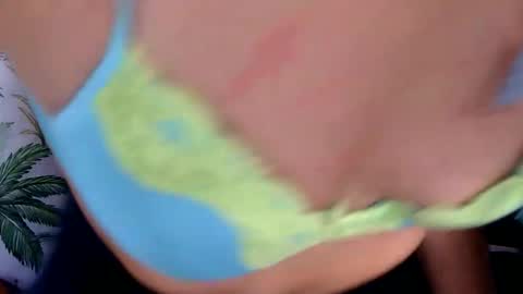 Snapshot of longlegstammy chatting on October 28, 2025, 4:53 pm Cutenurse91 online show from October 28, 2025, 4:53 pm