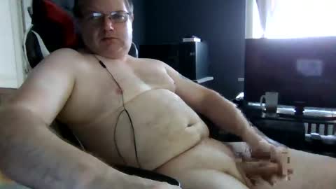 Snapshot of longndeep75 chatting on July 28, 2026, 6:42 pm longndeep75 online show from July 28, 2026, 6:42 pm