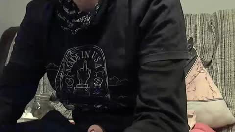 Snapshot of longnight5 chatting on January 27, 2025, 10:49 pm Alejandro Rulitos Twitter longnight55 Intagram 5longnight5 online show from January 27, 2025, 10:49 pm