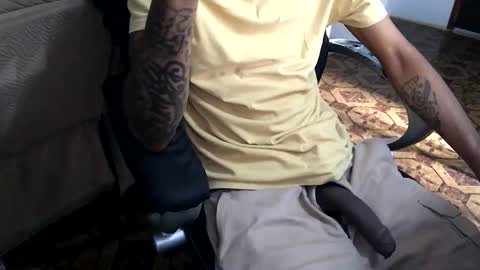 longshaft_ online show from March 18, 2026, 1:36 pm