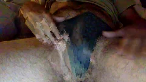 Snapshot of longslimthick chatting on February 18, 2025, 4:15 am longslimthick online show from February 18, 2025, 4:15 am