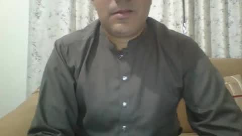 Snapshot of longthick1985 chatting on March 18, 2026, 1:53 am Lleida-man online show from March 18, 2026, 1:53 am