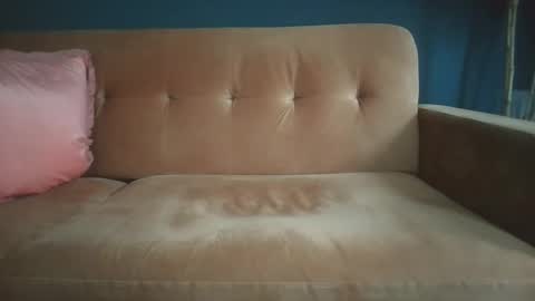 Snapshot of longwet1 chatting on January 7, 2025, 9:40 am longwet1 online show from January 7, 2025, 9:40 am