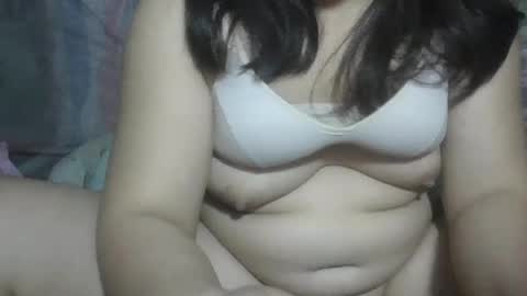 lonna_baby online show from July 1, 2026, 3:34 pm