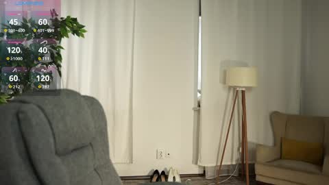 Snapshot of look_my_passion chatting on April 10, 2026, 7:13 am Hanna online show from April 10, 2026, 7:13 am