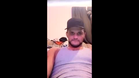 Snapshot of lookhim25 chatting on May 15, 2026, 4:08 am lookhim25 online show from May 15, 2026, 4:08 am